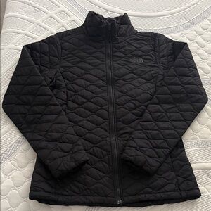Like new north face coat